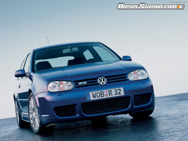 r32